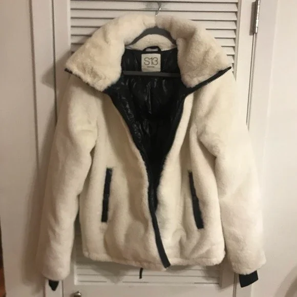 S13 by SAM. Madison Faux Fur Jacket in Cream with Black Puffer Lining, Size L - Picture 2 of 14